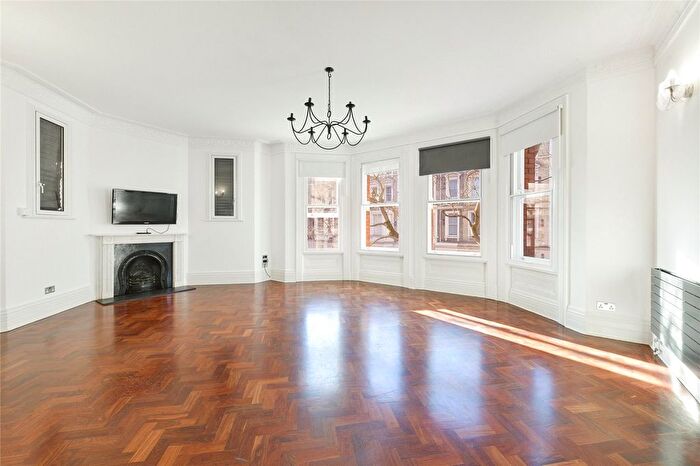 2 Bedroom Flat To Rent In Nevern Mansions, Warwick Road, SW5