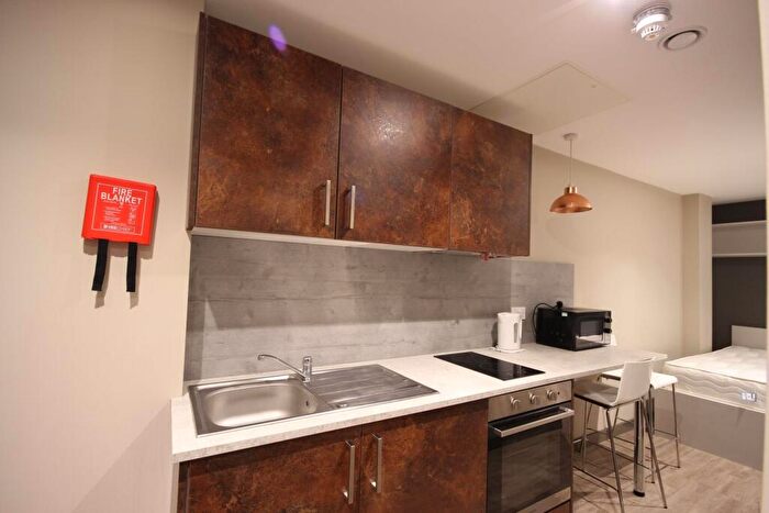 1 Bedroom House To Rent In Monument House, Newcastle Upon Tyne, NE1