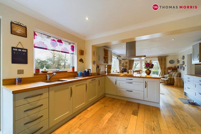 5 Bedroom Detached House For Sale In Holywell, St. Ives, Cambridgeshire, PE27