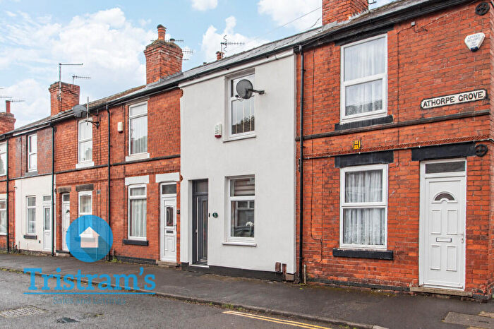 2 Bedroom Terraced House For Sale In Athorpe Grove, Nottingham, NG6