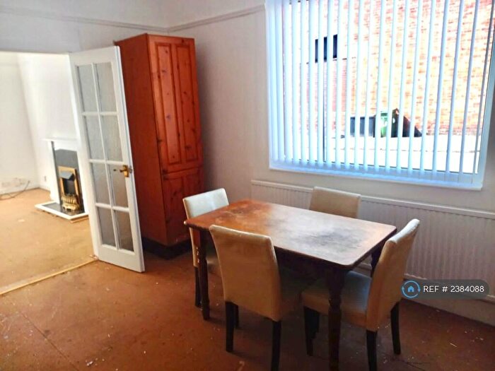 1 Bedroom Flat To Rent In Park Road North, Birkenhead, CH41