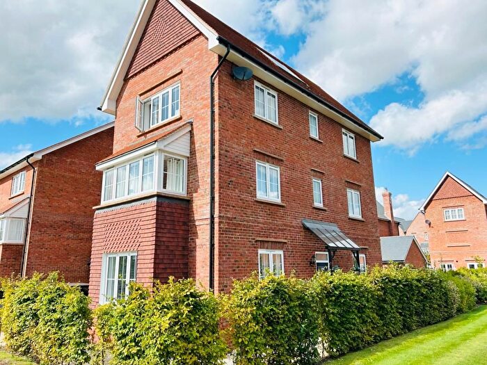 4 Bedroom Detached House To Rent In Didcot, Oxfordshire, OX11