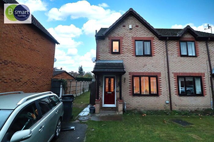 3 Bedroom Semi-Detached House For Sale In Lynwood Drive, Mexborough, S64