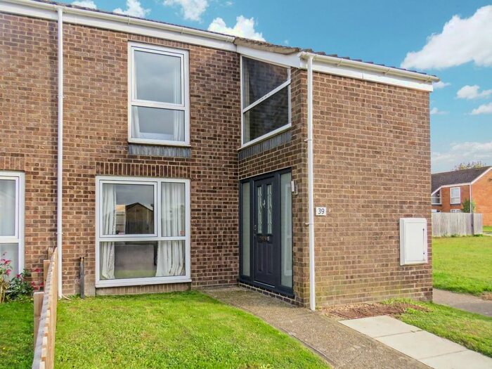 Houses for sale & to rent in IP27 9PP, Lakenheath Brandon