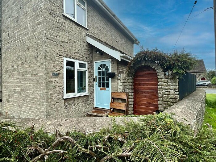 3 Bedroom Link Detached House For Sale In Church Lane, Farrington Gurney, BS39