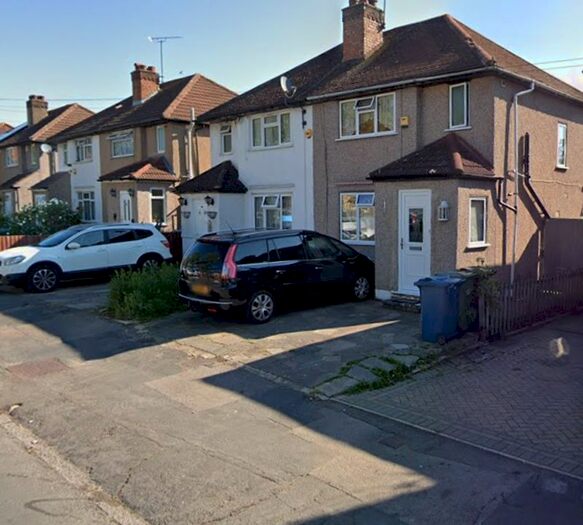 3 Bedroom Property To Rent In Hampden Road, Harrow, HA3