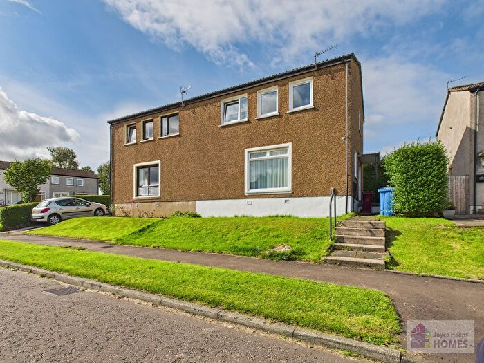 3 Bedroom Semi-Detached House For Sale In Carrick Road, East Mains, East Kilbride, G74