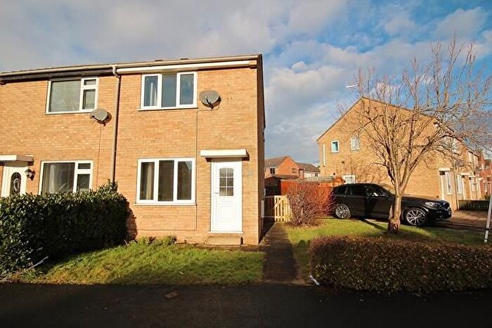 2 Bedroom Semi-Detached House To Rent In Ryedale Way, Selby, YO8