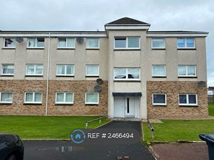 2 Bedroom Flat To Rent In Sanderling, Lesmahagow, Lanark, ML11