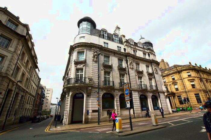 2 Bedroom Apartment To Rent In Bedford Chambers, Park Row, City Centre, LS1