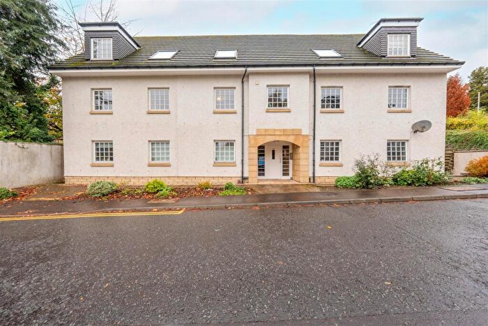 3 Bedroom Flat For Sale In Windsor Terrace, Perth, PH2