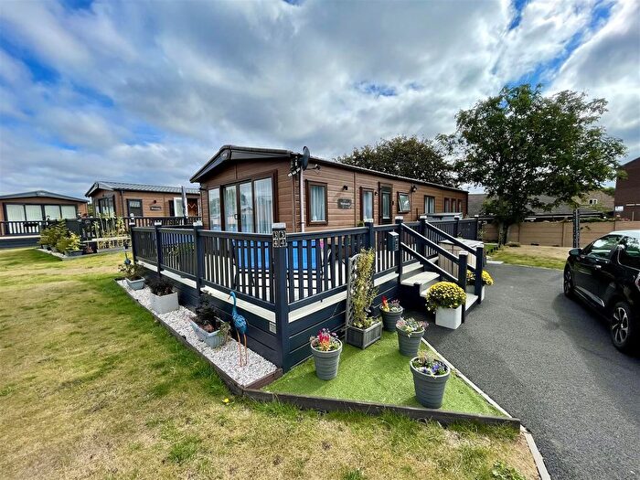 2 Bedroom Lodge For Sale In Heron Drive, Darlington, DL1