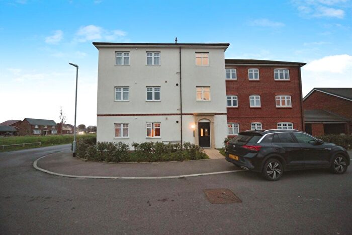 2 Bedroom Apartment For Sale In Bluebell Croft, Houghton Regis, Dunstable, LU5