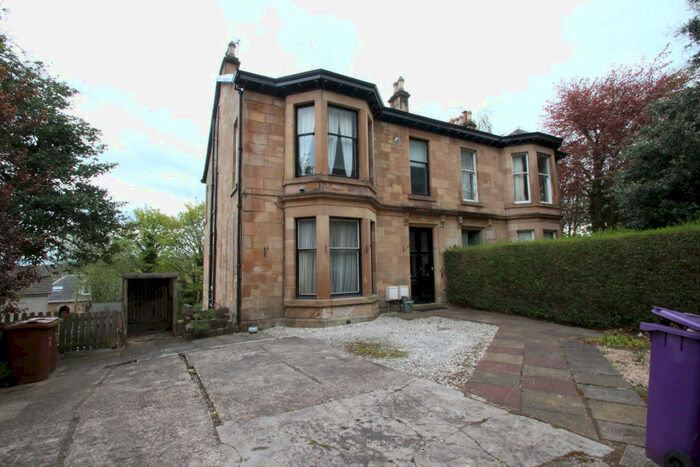 5 Bedroom Apartment To Rent In Millbrae Road, Langside, G42