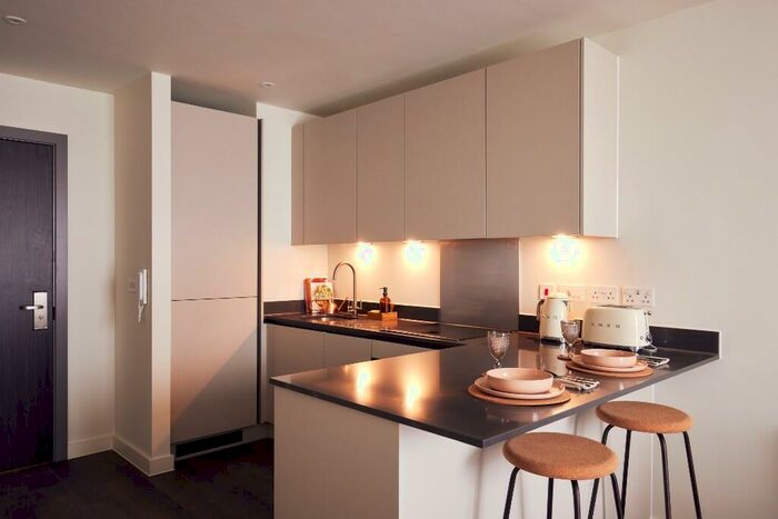 Studio To Rent In Corkfield Birmingham, Pershore Road, Birmingham, B5