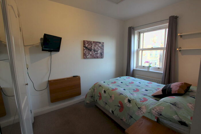 1 Bedroom Property To Rent In Brunel Road, London, Greater London, SE16