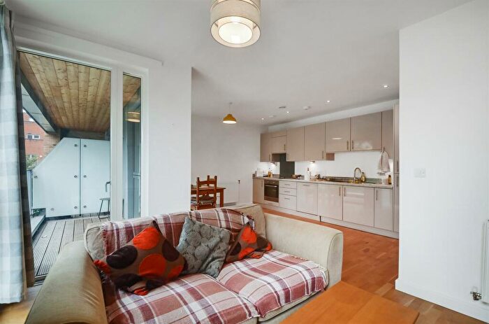 1 Bedroom Flat For Sale In Lennard Road, Croydon, CR0