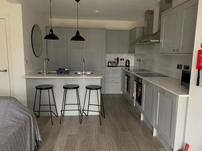 7 Bedroom House To Rent In Luckington Road, Bristol, BS7