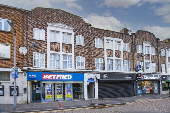 1 Bedroom Flat To Rent In A, Flat Shenley Road, Borehamwood, WD6