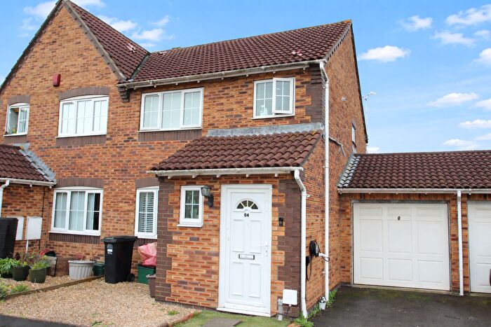 3 Bedroom Semi-Detached House For Sale In Yarbury Way, Weston-Super-Mare, BS24