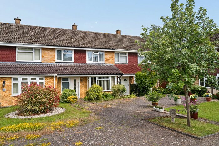 3 Bedroom Terraced House For Sale In Little Hivings, Chesham, HP5