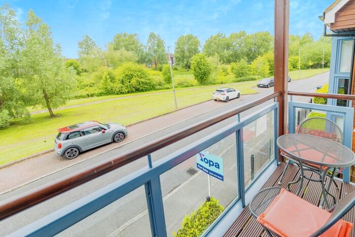 6 Bedroom Detached House For Sale In Kingswear Drive, Milton Keynes, MK10