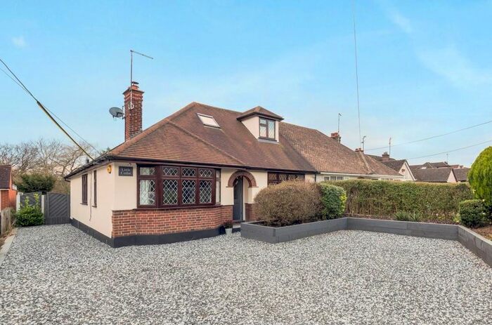 4 Bedroom Semi-Detached House For Sale In Maldon Road, Margaretting, Ingatestone CM4