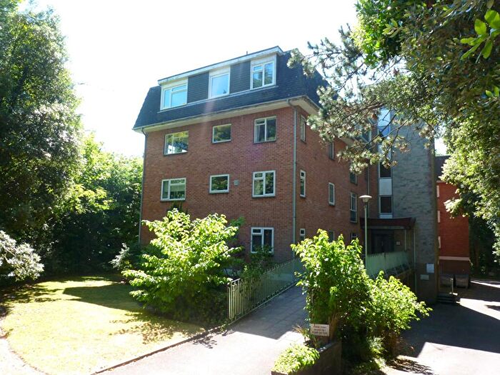 1 Bedroom Flat To Rent In Woodland Grange, Dean Park Road, Bournemouth, BH1