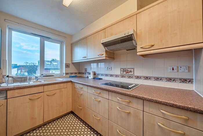 1 Bedroom Retirement Property For Sale In Lord Street, Southport, PR8