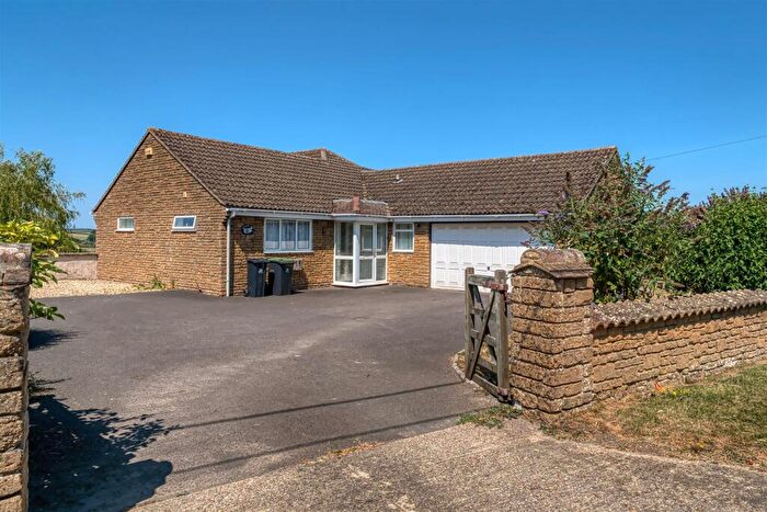 3 Bedroom Detached Bungalow For Sale In Bath Road, Sturminster Newton, DT10
