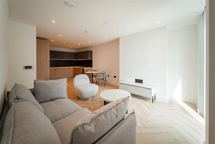 1 Bedroom Apartment To Rent In Bankside, M3