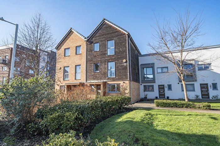 5 Bedroom Town House To Rent In Alexandra Terrace, King Edward Avenue, Dartford, DA1