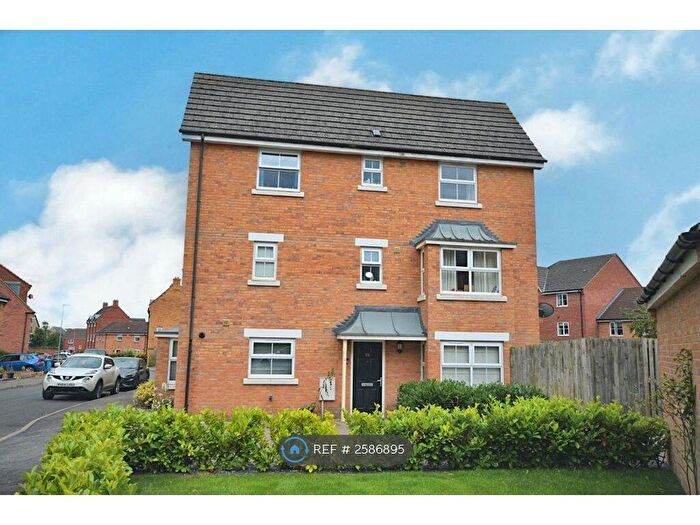 4 Bedroom Semi-Detached House To Rent In Arden Close, Corby, NN18