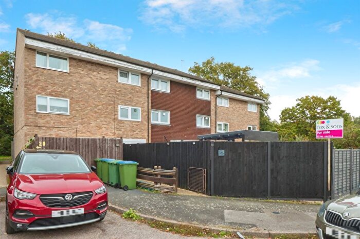 2 Bedroom Maisonette For Sale In Wadhurst Gardens, Southampton, SO19