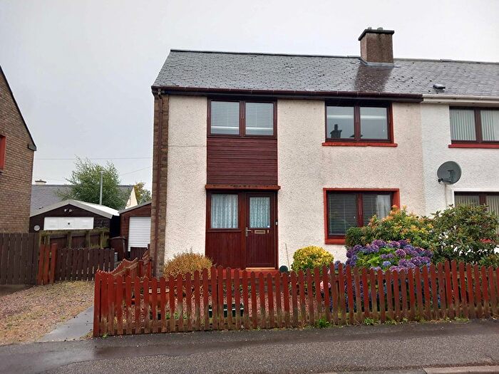 3 Bedroom Semi-Detached House For Sale In Salvesen Crescent, Alness, IV17