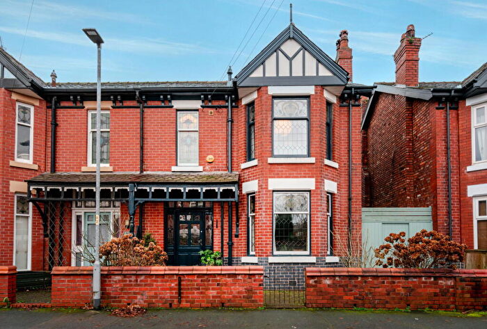 3 Bedroom Semi Detached House For Sale In Arliss Avenue, Manchester, M19