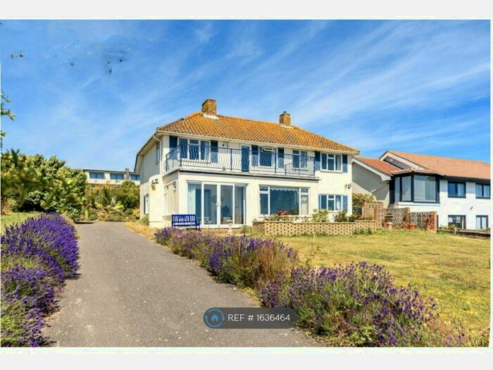 4 Bedroom Detached House To Rent In Roedean Way, Brighton, BN2