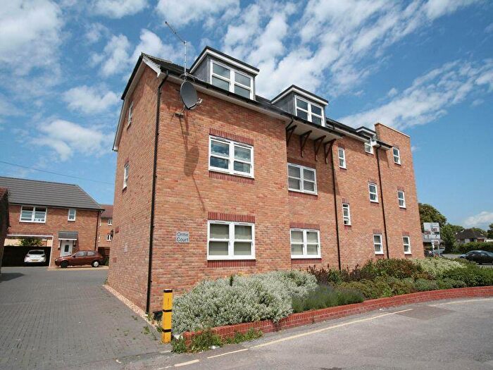 2 Bedroom Flat To Rent In Orme Court, Russel Place, PO16