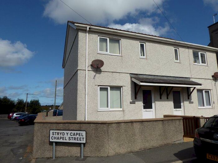 2 Bedroom Semi-Detached House For Sale In Bodedern, LL65