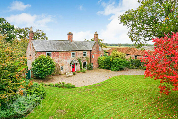 6 Bedroom Farm House For Sale In Somerleyton, Lowestoft, NR32