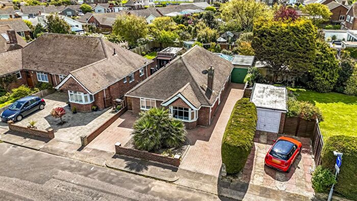 3 Bedroom Detached Bungalow For Sale In Sandown Avenue, Goring-By-Sea, Worthing, BN12