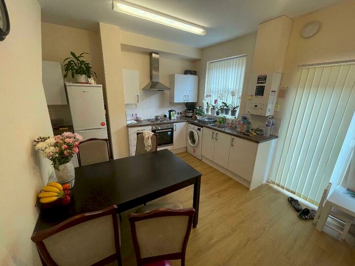 2 Bedroom Terraced House To Rent In Ben Street, Clayton, Manchester, Lancashire, M11