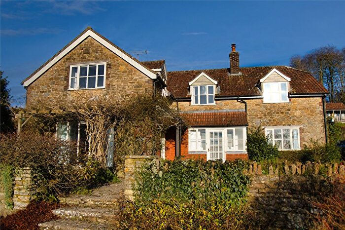 4 Bedroom Detached House For Sale In Cucklington, Wincanton, Somerset, BA9