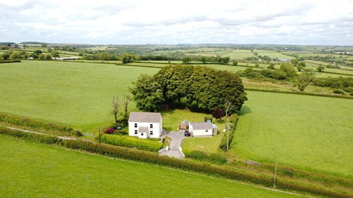 5 Bedroom Property For Sale In Cwmbach, Whitland, SA34