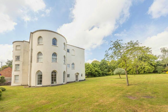 2 Bedroom Flat To Rent In Henbury House, Henbury Road, Henbury, BS10