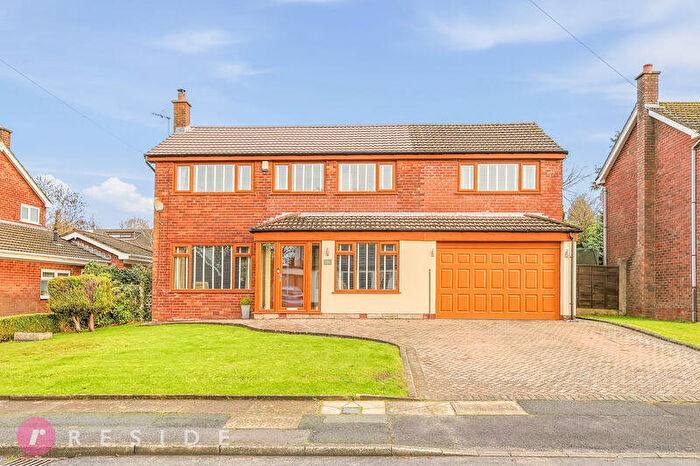 5 Bedroom Detached House For Sale In Camberley Drive, Bamford, Rochdale, OL11