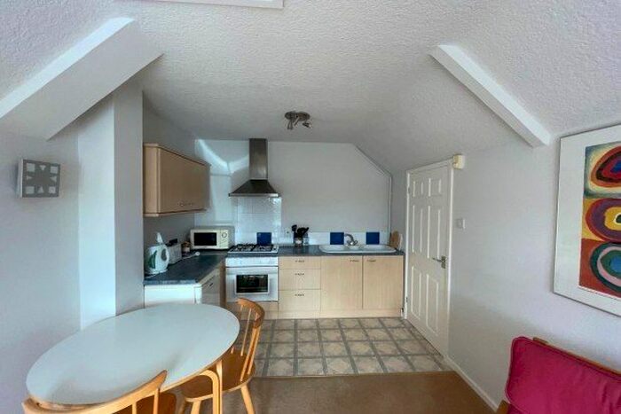 1 Bedroom Flat To Rent In Fosseway, Lichfield, WS14