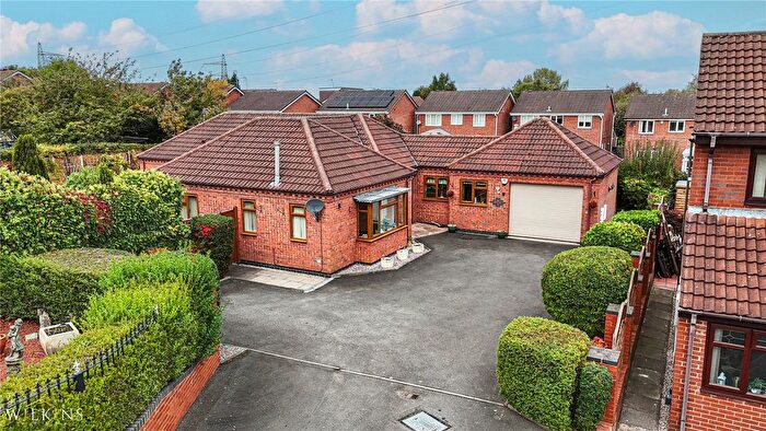 3 Bedroom Bungalow For Sale In Heathcote Close, Wilnecote, Tamworth, Staffordshire, B77