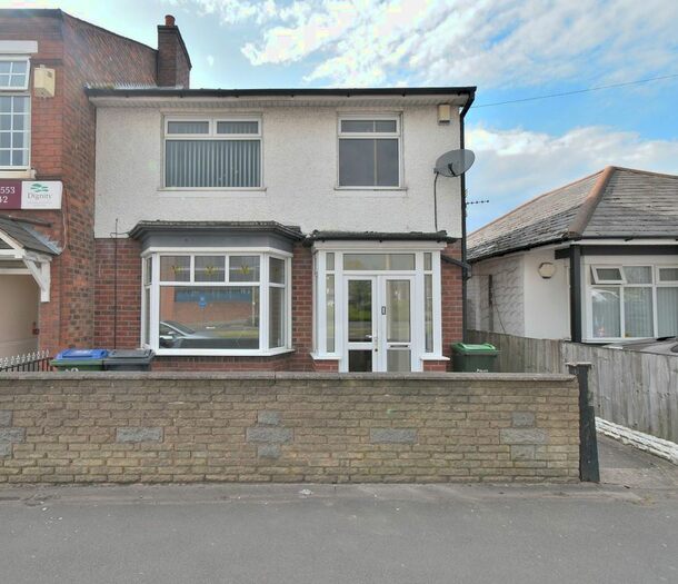 3 Bedroom Terraced House To Rent In All Saints Way, West Bromwich, B71