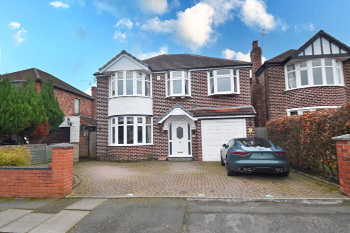4 Bedroom Detached House For Sale In Cranford Road, Flixton, M41